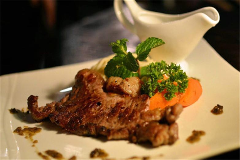 暖荷咖啡西餐厅